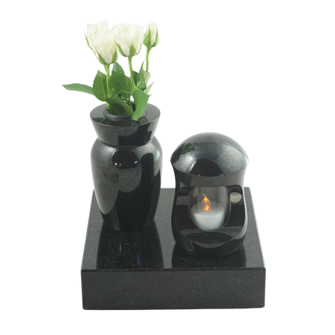 Set "petit" Granit Schwedisch Black mit Sockel und Messingrose