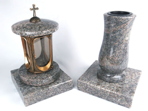Runde Grablampe (messingfarben) mit Kreuz & Vase im Set mit 2 Granitsockeln 20×20×5 cm – handgefertigt & wetterfest