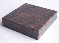 Grablampe Royal aus Edelstahl mit Kreuz & Sockel 20×20×5 cm aus Granit (grau)