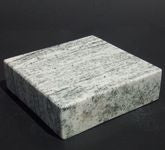 Grablampe Venezia aus Edelstahl mit Granitsockel - 13 Farben