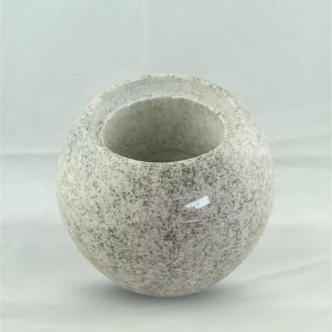 Tierurne Kugel aus Granit – Ø23×20 cm – 1,8 L Volumen