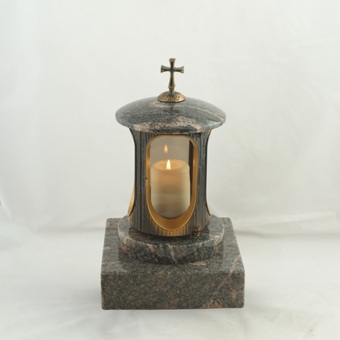 Grablampe Antik Messing mit Rosette oder Kreuz & Echtgranit-Sockel – handgefertigt, wetterfest & poliert