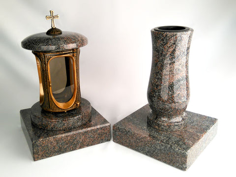 Runde Grablampe (messingfarben) mit Kreuz & Vase im Set mit 2 Granitsockeln 20×20×5 cm – handgefertigt & wetterfest