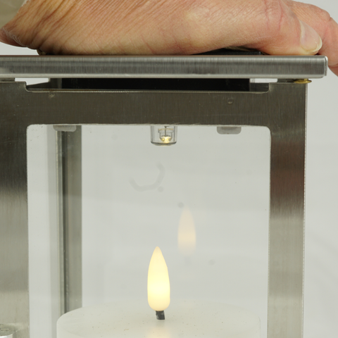 Venezia grave lamp made of stainless steel, silver-coloured, 13×13×24 cm